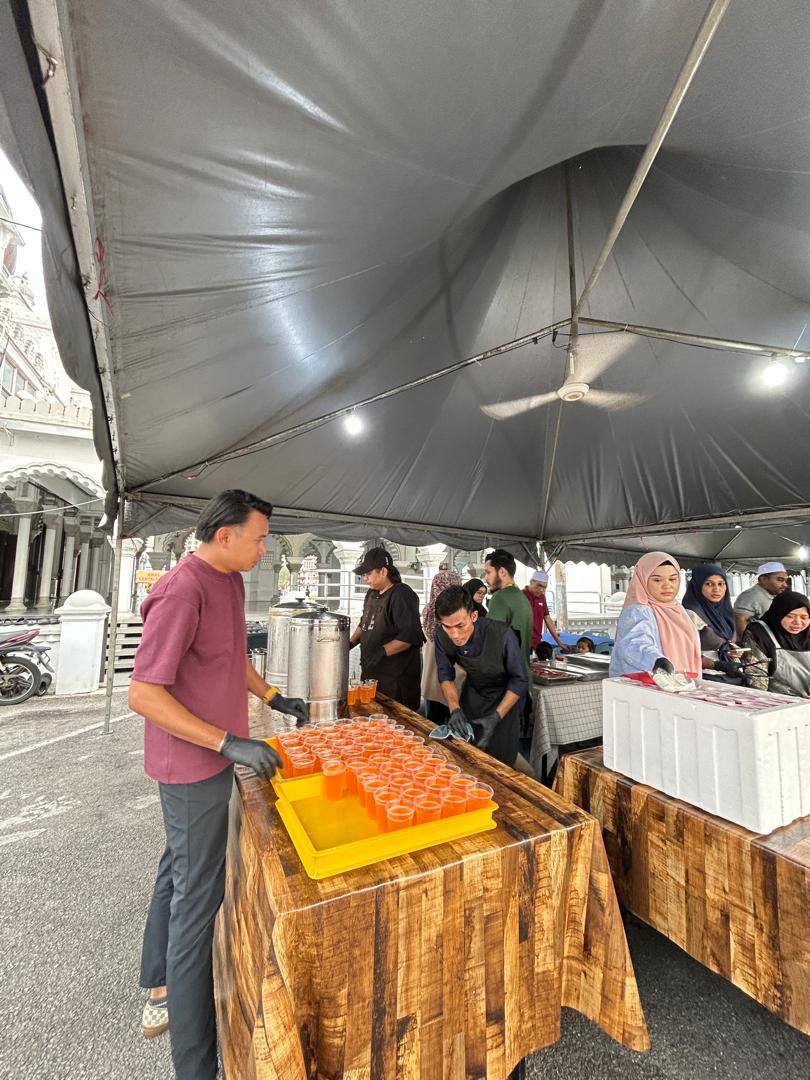 Sumbangan Buka Puasa Masjid Zahir Sempena Ramadhan